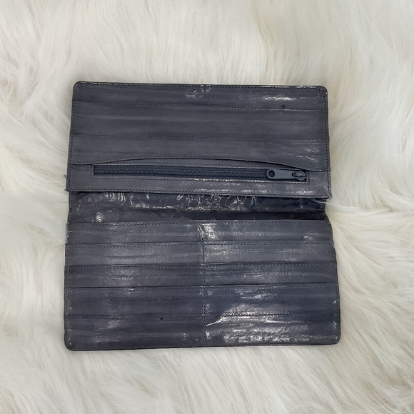 Grey Eel Skin Vintage Wallet/Card Holder Slots/Pockets - Picture 4 of 9